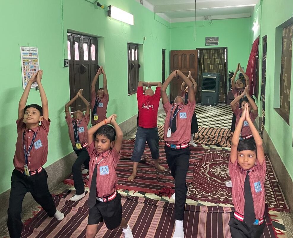 Doot International Yoga 31